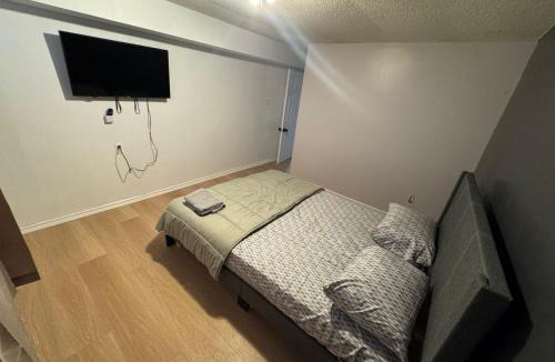 Malton House | Private Room Near Airport D89