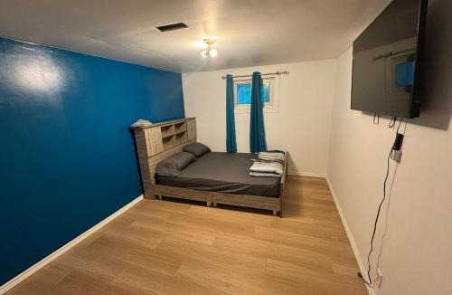 Malton House | Private Room Near Airport D70