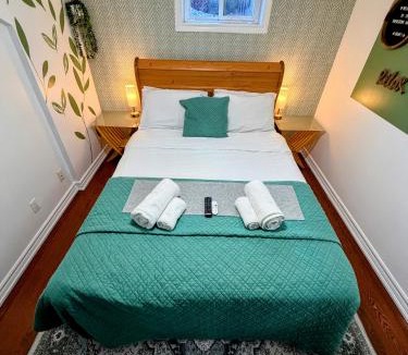 Ionview House | Private room near subway & shops