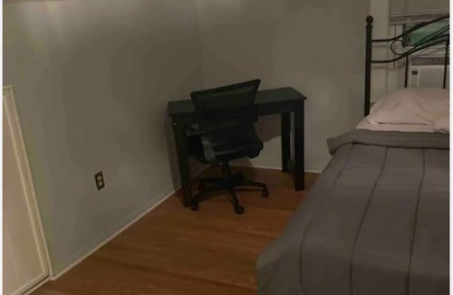 Roselle House | Private room Roselle nj#1