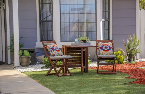 Palmdale Apartment | Private Room with Bathroom