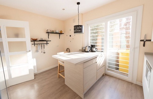 Rosas Ski Chalet | Private room with private bathroom