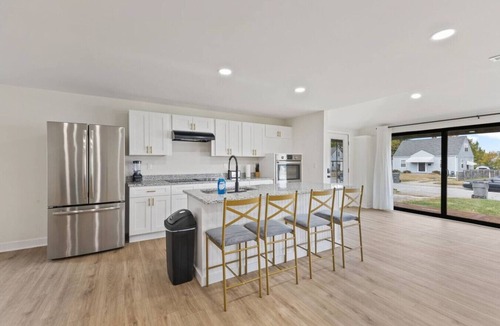 Indianapolis House | Private Room with Home Comforts