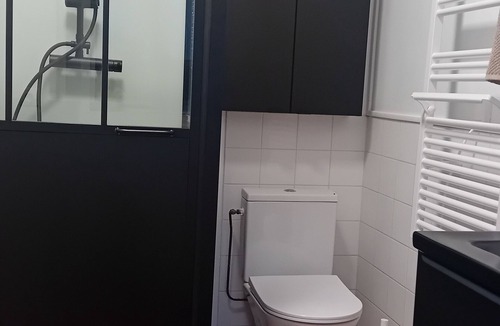 Vitre Apartment | Private room1 Functional High Range Garden Patio available.