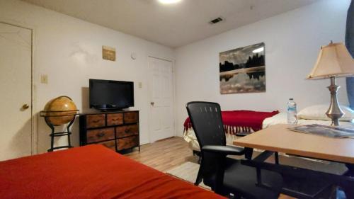 Plano House | Private Rooms at US75 Central Plano