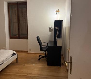 Saint-Jean and Charmilles House | Private rooms for rent in villa, next to Planet Charmilles