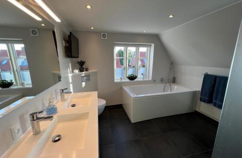 Koge House | Private Rooms - Køge