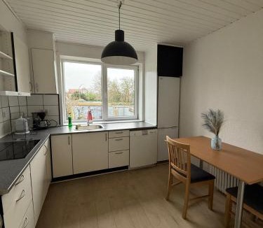 Esbjerg Bed & Breakfast | Private Rooms-Shared kitchen&bathroom- No host on site