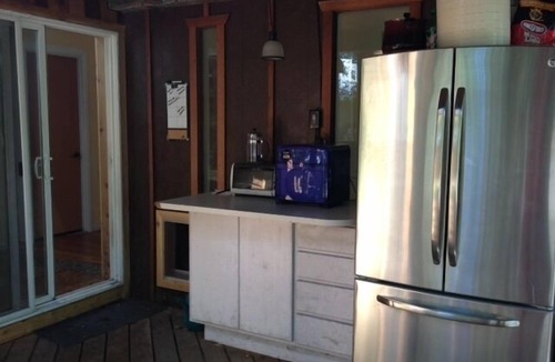 Southeast Eugene Cabin | ☯ Private Roundhouse … Enchanting! (Not in a Box!)