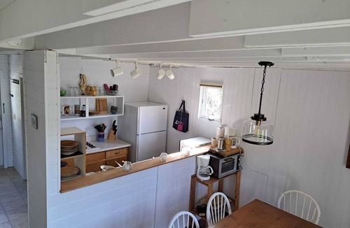 Corran Ban Cottage | Private, rustic retreat 15 mins from the fun!