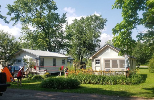 Wainfleet Cottage | Private sand beach. Lakeview. Spacious LongBeachCottages.com – Cottage #9