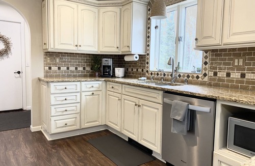 Grand Rapids House | Private sand beach, screen porch, spacious rooms, paddle boards and more!