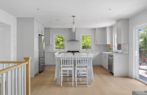 Halifax County House | Private Sea House Escape at Whynachts Cove