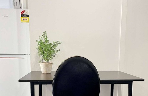 Hamilton Apartment | Private Self contained Studio