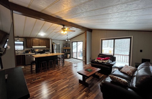 Coudersport Cabin | Private Serene Cabin