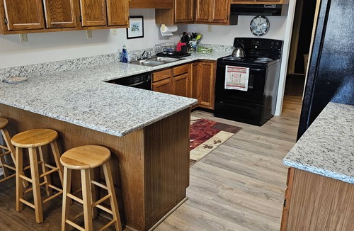 Seneca House | Private setting close to Clemson University