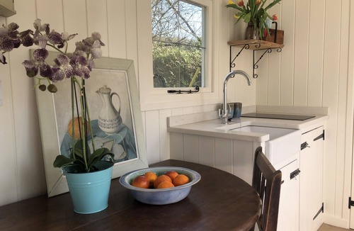 Eleighwater Cabin | Private Shepherd’s Hut