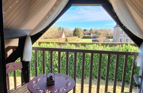 Hermival-les-Vaux Ski Chalet | Private spa chalet with jacuzzi, sauna & cinema - Normandy