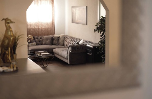Hoengg Apartment | Private Spa LUX with Whirlpool and Sauna in Zurich