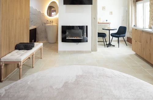 Soisy-Bouy Other | Private Spa Suite near Provins - Jacuzzi Sauna