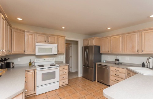 Keezletown House | Private + spacious! Central location! Firepit, jet tub, games +grill!