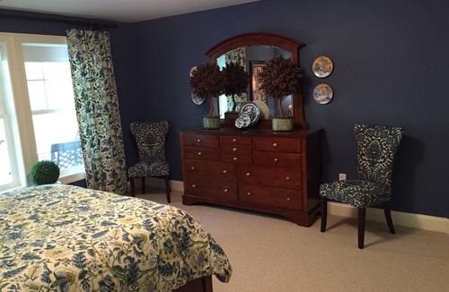 Bloomfield Bed & Breakfast | Private, spacious Guest Suite (BR, LR, Bath, Kitchenette)