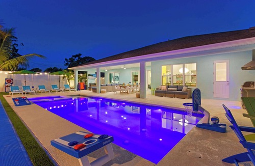 Bradenton House | Private Splash Pad, Pickleball, Htd. Pool, Hot Tub