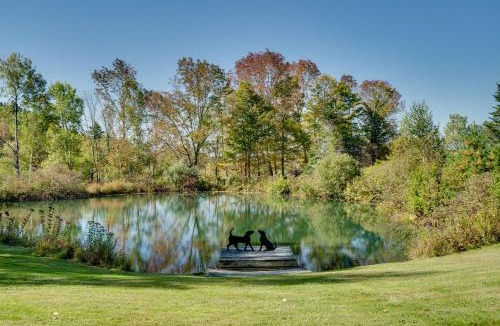 Shrewsbury House | Private Spring-Fed Pond Idyllic Shrewsbury Cabin!