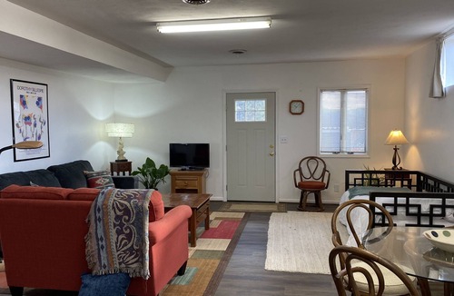 Fincastle Apartment | Private studio apartment in the countryside!