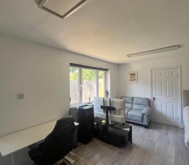 Roxeth Apartment | Private Studio Flat in Harrow
