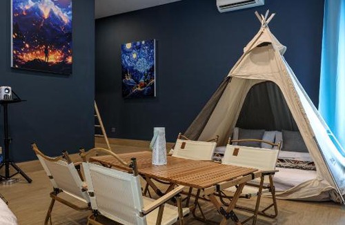 Subang Jaya House | Private Studio in Bungalow by LilyandLoft