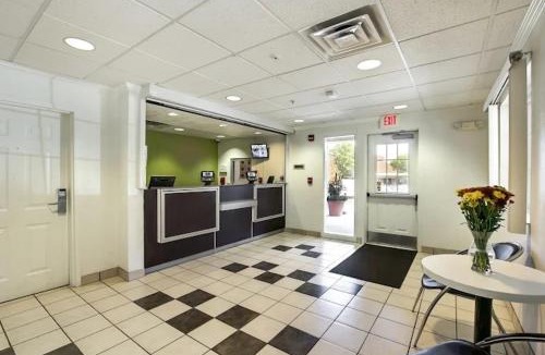 East Brunswick Hotel | Private Studio Near Rutgers + Transit