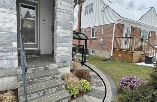 Rexdale Apartment | Private studio near YYZ | separate entrance + free Parking