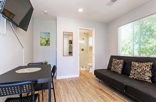 University City Apartment | Private Studio new UCSD and La Jolla