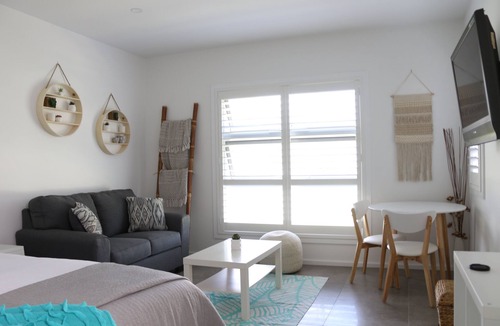 Werri Beach Apartment | Private Studio Room