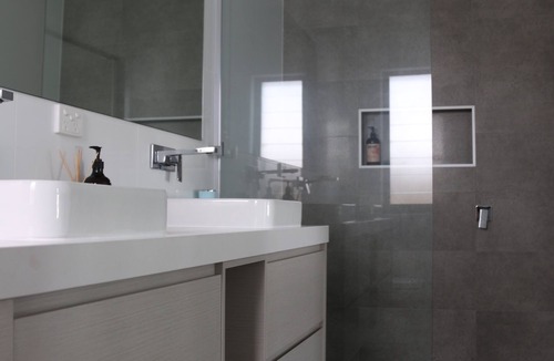 Werri Beach Apartment | Private Studio Room