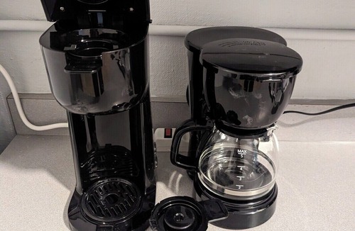 Robinson Apartment | Private Studio Room with Queen Bed