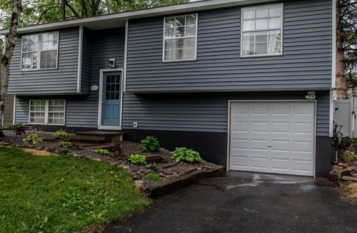 Baldwinsville Apartment | Private Studio with Kitchenette. Keyless Entry, Parking. Great for Extended Stay