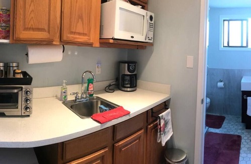 Westlake House | Private Studio with Garden View near SFSU, SF, and BART