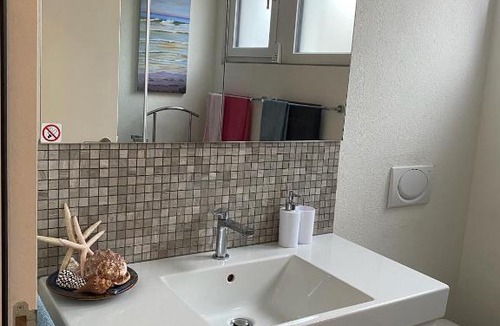 Zimmerwald Apartment | Private Studio with garden & free parking