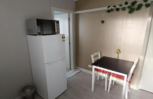 Auckland House | Private Studio with self check-in, Ensuite, WIFI & Kitchenette