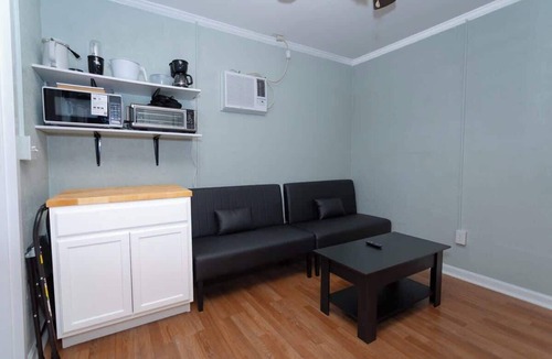 Augusta Apartment | Private Suite | Comfortable, Quiet & Well-Equipped