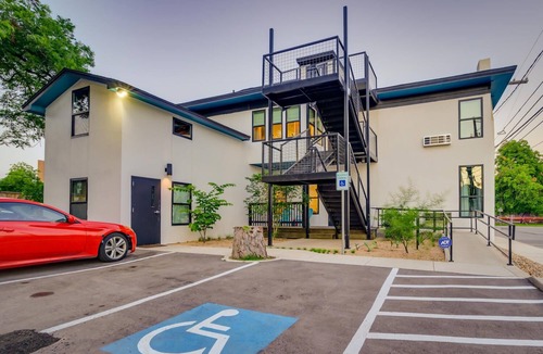 West End House | Private Suite in Historic Austin B&B: Sleeps 2!
