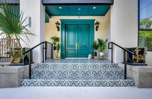 West End House | Private Suite in Historic Austin B&B: Sleeps 4!