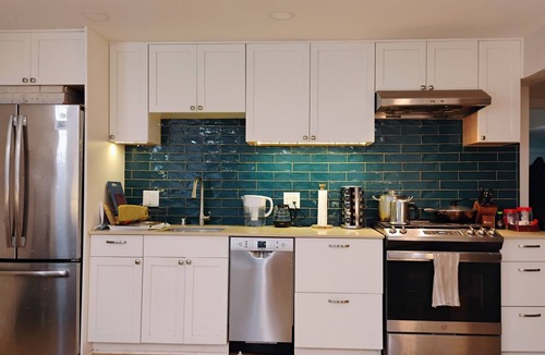 Bushrod Apartment | Private Suite w/Kitchen & Bath – North Oakland