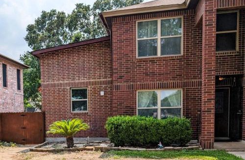 Northwest Crossing House | Private Suite, Western Loft, Cowboy Corner