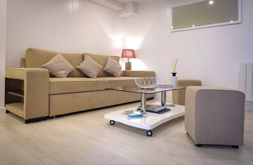 Brech Bed & Breakfast | Private suite with in-house spa