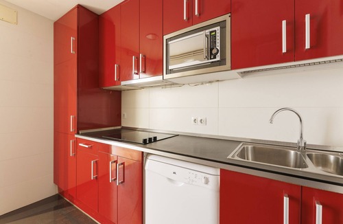 Sants Apartment | Private terrace, 3 bedrooms, 2 bathrooms, central Barcelona