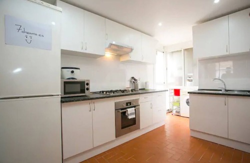 La Sagrada Familia Apartment | Private terrace overlooking Sagrada Familla in a quiet area