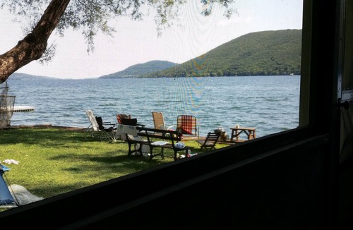 Naples Cottage | Private! Unique Lake Front Cottage. Heron Cove Sanctuary, Beauty & Peace!